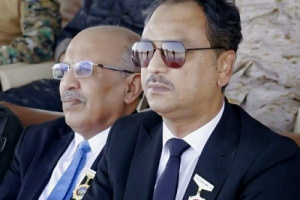 "تقلب صارخ".. باعوم استقبل المهنئين بتحرير الوادي في قصر سيئون وينكر علمه اليوم