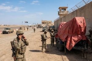 مليشيات الطوارئ في مطار الريان تُبيع معدّة حفر تابعة لشركة التميمي في حضرموت