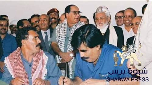 لقد أسسنا الوحدة على جرف هار  فانهار بنا نحن والوحدة في نار جهنم .