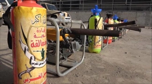 ألوية العمالقة توزع مكائن الرش الضبابي واسطوانات الأوكسجين لمكافحة الأوبئة في عدن