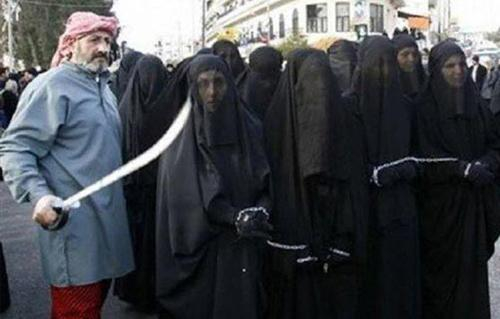 دعاة السلفية والحث على "سبي النساء ووطئهن" وبيع الرجال والغلمان في أسواق النخاسة