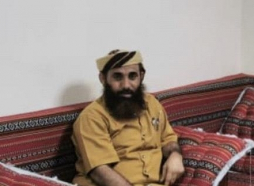 عائدات جمرك العارة: أستولى عليها حمدي شكري ويشترى بها أراضي مناصفة مع محافظ لحج 