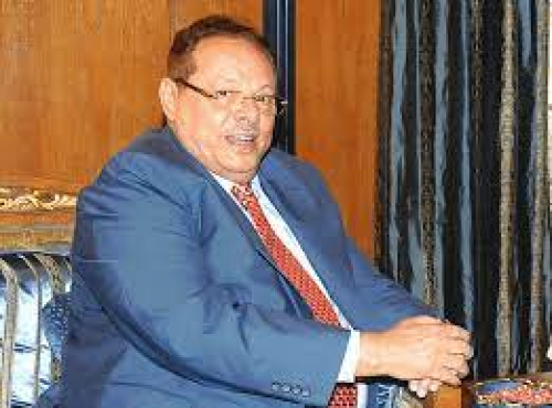 علي ناصر محمد يهنئ الرئيس السوري "بشار الأسد" بفوزه في الانتخابات 