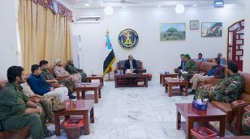 الرئيس الزُبيدي يترأس اجتماعا لقادة الأحزمة الأمنية في عدن وأبين ولحج