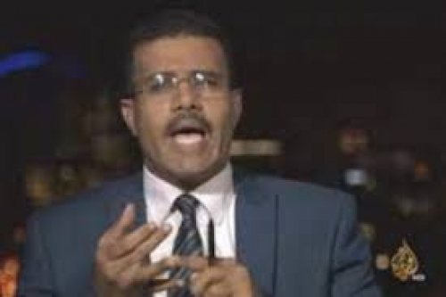 مطالبة العليمي بالتحقيق في حصول محمد جميح على منصب سفير وشهادة الدكتوراه