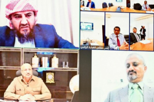 الرئاسي  يصوت 6 مقابل 2 على عزل بن مبارك والأخير يغادر إلى الرياض