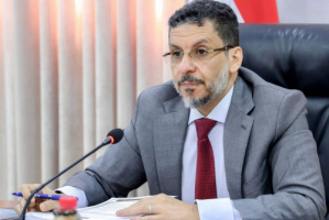 وجّه ضربة إنتقامية: بن مبارك وضع الرئاسي أمام "أزمة دستورية"