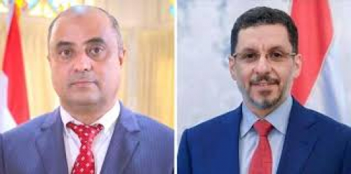 عدنا إلى المربع الأول.. تغيير البراويز والصورة واحده