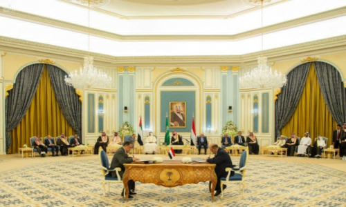 ‏تعامُل التحالف مع الشرعية ورقة شرعية دولية جعلها تُغرق الجنوب في البؤس