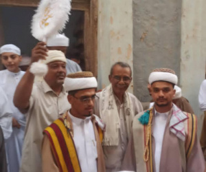 "آل بن سميط" يحتفلون بزفاف الشابين الدكتور أحمد والدكتور عبداللاه بمدينة شبام التاريخية