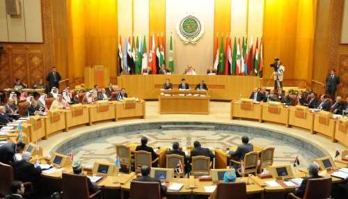 مؤرخ : موقف القمم العربية غير "عروبي" وغير إنساني من قضية الجنوبي العربي