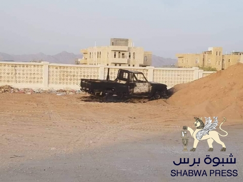 قائد لواء 4 نخبة "وجدي باعوم" يتهم قوات موالية لـ "الأحمر" بتفجير الوضع بمدينة عتق