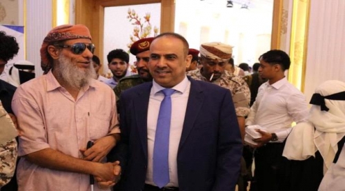 أحد أبناء منطقته يفضحه : سرقة وزارة الداخلية لأربعة مليارات قيمة غذاء شهريا