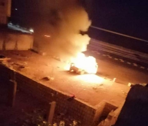 واعظ إصلاحي يهدد بإحراق مدينة #عتق إن لم تنسحب النخبة وتسلم مواقعها لقوات اللواء 21 إصلاح