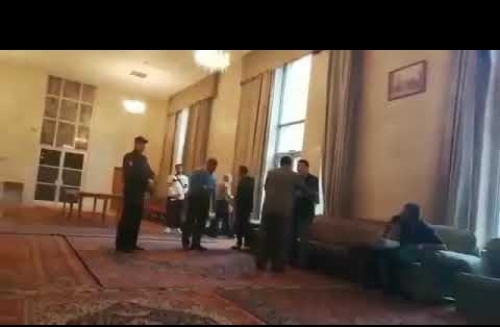 سفير اليمن في "روسيا" يتجاوز الأعراف الدبلوماسية ويهين كرامة الخريجين العسكريين في "موسكو"