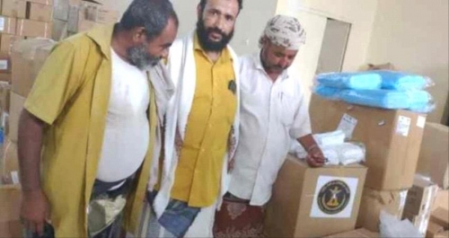 بتمويل إماراتي ..إنتقالي لحج يسلم مكتب صحة مديرية كرش أدوية ومستلزمات طبية