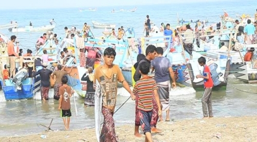 الإمارت تدعم عودة 28 ألف صياد لممارسة عملهم يعولون 220 ألف نسمة بالساحل الغربي