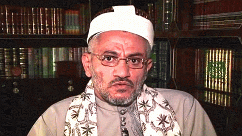 حمود الهتار.. حليف "تنظيم القاعدة" في أعلى هرم القضاء باليمن 