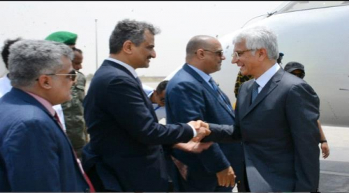 وصول وفد رفيع المستوى من البنك الدولي إلى العاصمة عدن