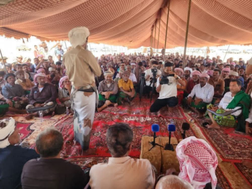 سيبان تجتمع في العليب رفضًا لسيطرة بن حبريش على أرض القبيلة