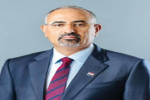 الرئيس الزُبيدي يُعزّي الشيخ عبدالرب النقيب في وفاة شقيقه
