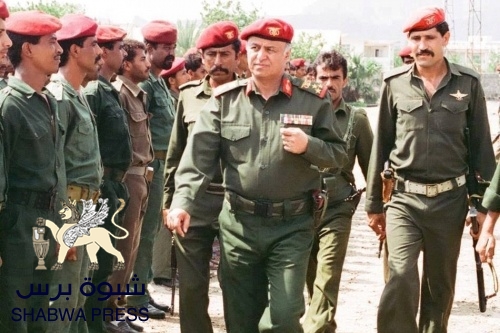 جنوبيون أطلقوا القذائف والرصاص أثناء إجتياح الجنوب 1994م كبيادق والفيد والنصر لغيرهم 