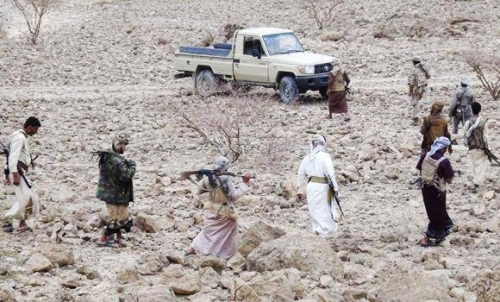 مليشيات الإخوان تزيل نقطة قبلية منعت السلاح عن الحوثيين 