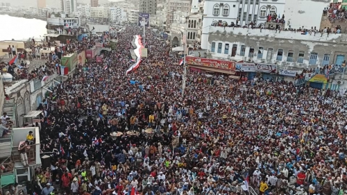 هل تنجح الحشود الجماهيرية في تقويض سيطرة الحكومة جنوباً؟