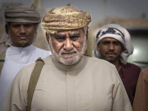 مهرب السلاح ومرتزق الإخوان الحريزي .. بوق ارهابي لن يزعزع زخم المهرة الجماهيري 