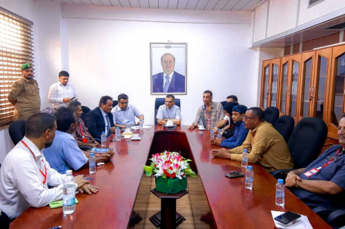 لملس يناقش مع قيادات وكوادر ونقابة شركة النفط بعدن مشكلات ودور الشركة المستقبلي