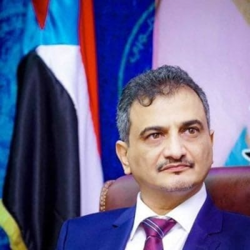 الرئاسي يشكل لجنة برئاسة لملس لتعزيز جهود مكافحة الإرهاب في العاصمة عدن