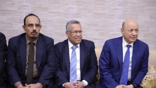 القوات اليمنية في القصر الرئاسي قنبلة موقوتة في خاصرة المكلا 