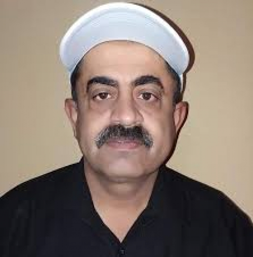 محافظ شبوة بن الوزير كان السبب في محاكمة الصحفي صالح حقروص ونحمله المسؤولية الكاملة