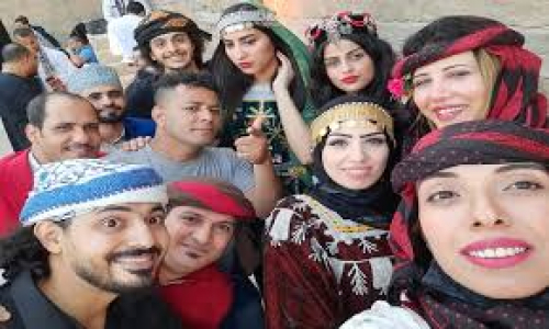 2000 حرامي يمني في القاهرة مرتباتهم الشهرية 12 مليون دولار وأكثر من 800 مليار ريال إعاشة