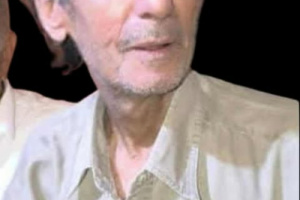 بلاطجة في عدن يمنعون المناضل والكاتب "فاروق ناصر" من الاستفادة من سطح منزله