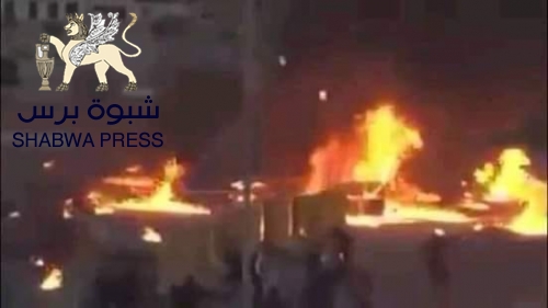 عـاجـل : طيـران التحالف يستهدف رتلا عسكريا في جو "الكديف" قادما من مأرب 