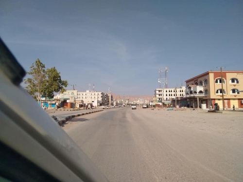 أسباب تأخير حسم المعركة رغم السيطرة على معظم مدينة عتق 