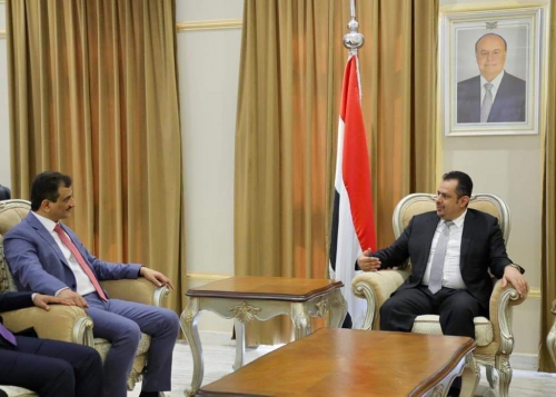 "لملس" يناقش مع رئيس وزراء اليمن ملفات الخدمات العامة في عدن 