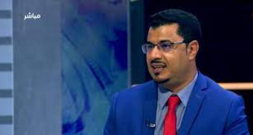 صلاح بن لغبر: الشرعية ترفض سحب شركات الاتصالات من يد الحوثي.