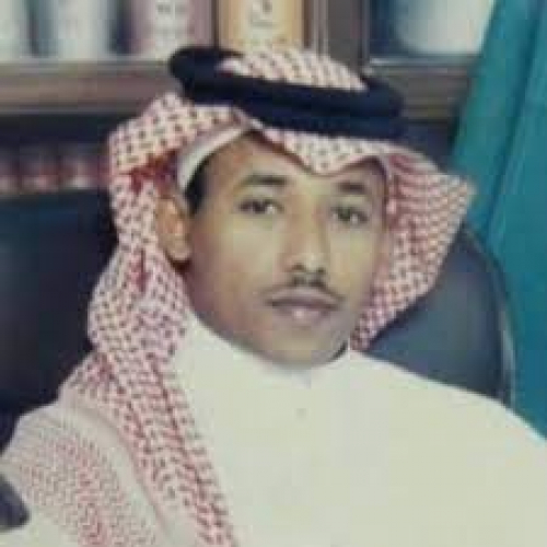 مغرد سعودي: الماركسيون الجنوبيون يحاربون القاعدة نيابة عن أمريكا ويعزيها باستشهاد عبداللطيف السيد