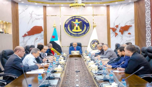 رئاسة الإنتقالي تدعو رجال الأعمال الجنوبيين للمساهمة في تحقيق الأمن الغذائي