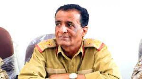 إعلامي عسكري: احفظوا ألسنتكم الطليقة وخلوا الغطاء مستور!