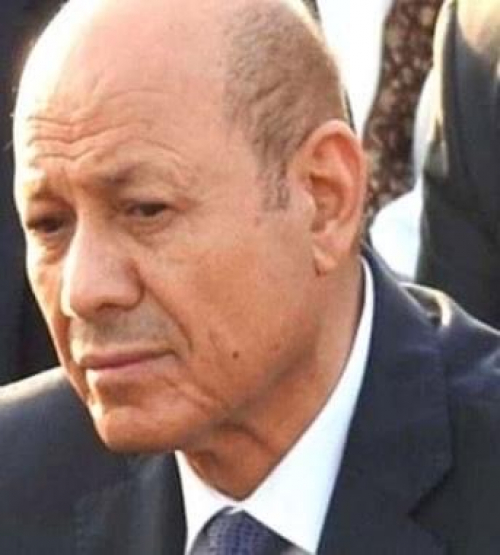 العليمي يختلس 500 ألف دولار شهرياً لصالح ابنته باسم الفقراء