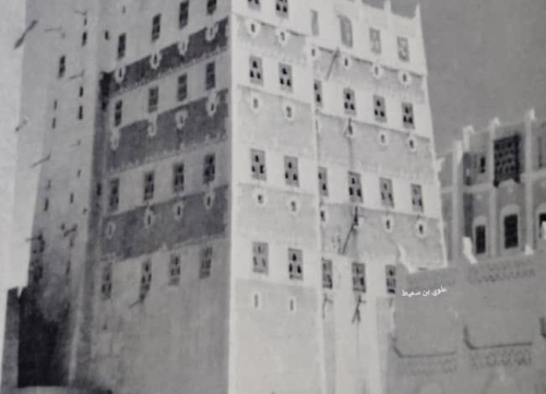 قصر شبام حضرموت النجدي بين الإهمال والخطر