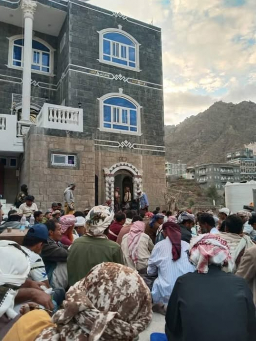 وضع قابل للإنفجار: يافع ترفض فتنة الحجوري.. بيان هام من قبيلة السعدي