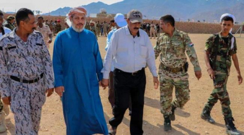 رئيس انتقالي سقطرى يتفقد جاهزية القوات الجنوبية