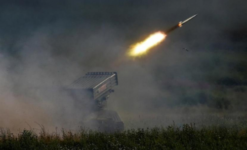 يصل واشنطن خلال 15 دقيقة .. الصين تشيد بصاروخ روسي "أشد من القنبلة النووية"