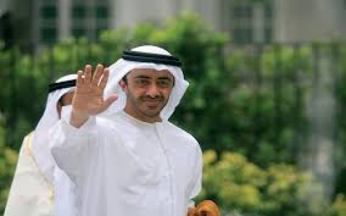 عبد الله بن زايد والجبير يبحثان هاتفيا مستجدات المنطقة واليمن