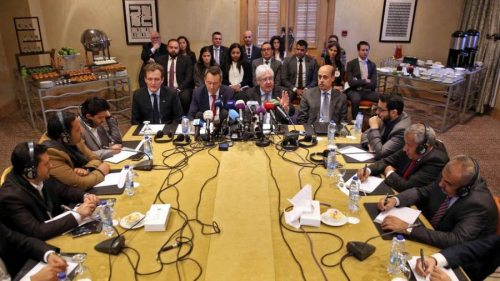 اتفاق أولي بين حكومة المهجر اليمنية والحوثيين لتبادل 1080 أسيرًا
