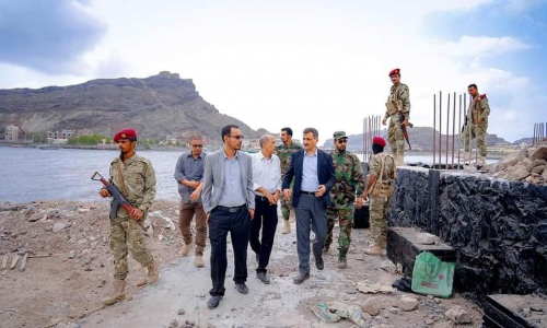 لملس يوقف اعمال البسط العشوائي والتعدي على بحر صيرة 